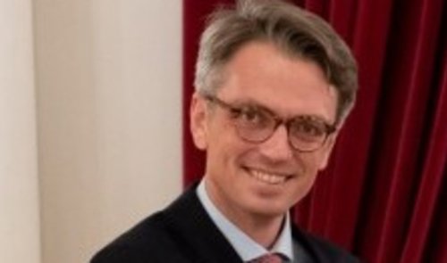 Sweden’s national security advisor quits hours into job after explicit Grindr pics sent to gov't
