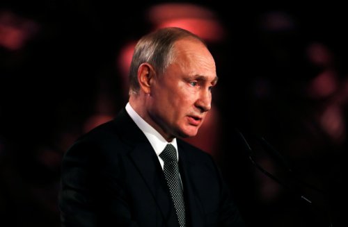 Putin accuses West of being ready to provoke revolution in any country
