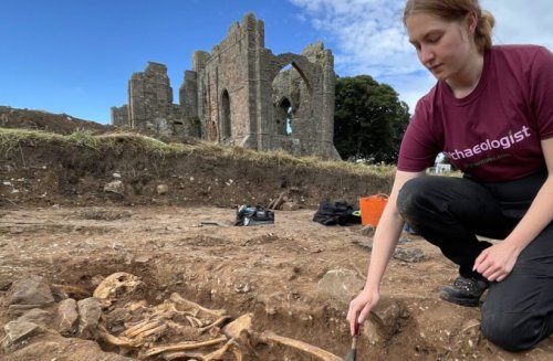 Medieval Christian prayer beads found in northern England