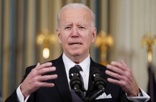 Biden urges Putin not to use tactical nuclear arms in Ukraine - report
