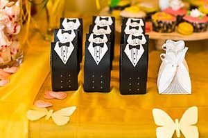 Tips For Buying Wedding Favors