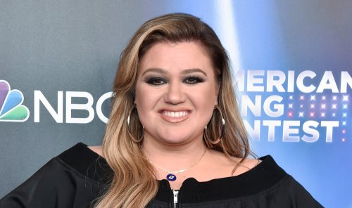 Kelly Clarkson’s Producer Explains Why She Wasn’t at Daytime Emmys 2022 After Winning Two Awards