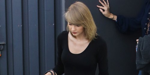 Taylor Swift Slips Out the Back Door After Lunch!