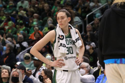 WNBA title odds: Breanna Stewart signing creates two-team race