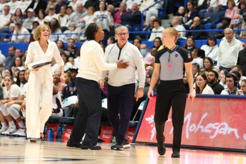 Geno Auriemma takes issue with referees: ‘It’s not basketball anymore’