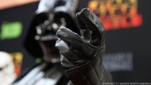 Darth Vaders Handschuhe werden in London versteigert
