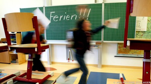 Immer mehr Lehrerinnen unterbrechen über Sommerferien Karenz