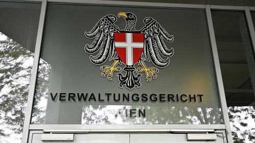 Diskussionen nach Freispruch für Wiener Polizisten