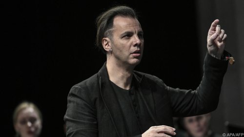 Teodor Currentzis bei Salzburger Festspielen gefeiert
