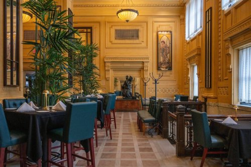 A steak, a cocktail, an elegant space. Inside KC restaurant with a ‘higher standard’