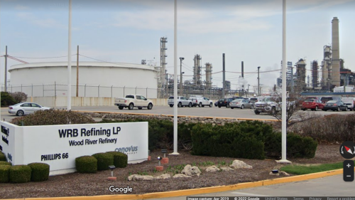 Worker Killed When Crane Overturns At Wood River Refinery In Illinois ...