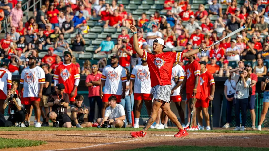 Speechless”: Making $200,000 Purely for Charity, Patrick Mahomes & Teammate  Marquez Valdes-Scantling Awe Softball World, While Travis Kelce Misses  Friends - EssentiallySports