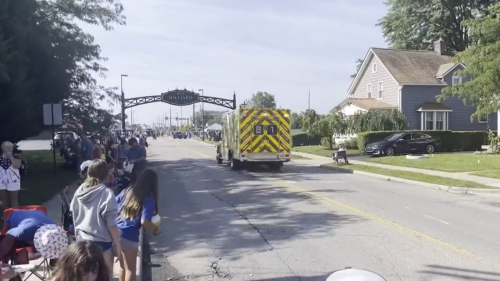 7-year-old Girl Struck By Vehicle After Jumping Off Parade Float In ...