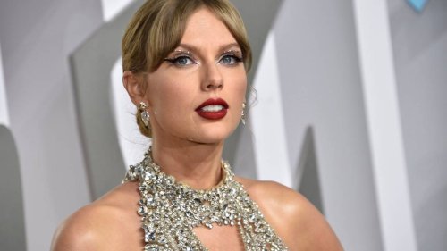 A New Taylor Swift themed Pop up Bar Is Coming To Kansas City Are You 