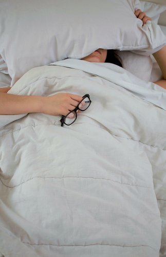 Dominoeffekt: Wie kranke Angestellte ihre Kollegen belasten | karriere.de