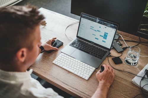 Digitales Teamwork: Kollaborationstools erleichtern die Arbeit | karriere.de