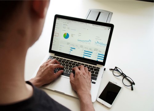 Mehr Optimismus: Führungskräfte aus datengetriebenen Unternehmen | karriere.de