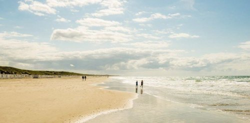 Uitwaaien op z'n best: 15x de mooiste stranden van Nederland