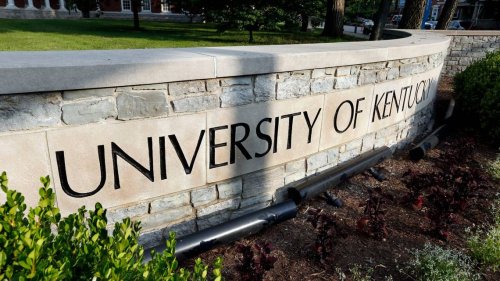 In a reversal, UK and other foreign college students have visas restored