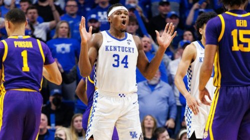 How good do national experts think the Kentucky basketball team will be this season?
