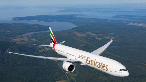 Emirates flight to Brisbane suffers technical glitch, lands safely