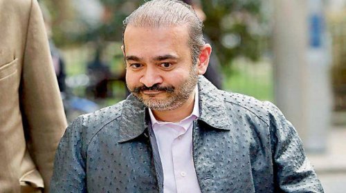 Mehul Choksi - What will happen to my shareholders, says a fretted Mehul ... / Mehul choksi or mehul chinubhai choksi is a famous businessman who runs the gitanjali gems check out mehul choksi wiki, height, weight, age, girlfriend, wife, children, caste, family.