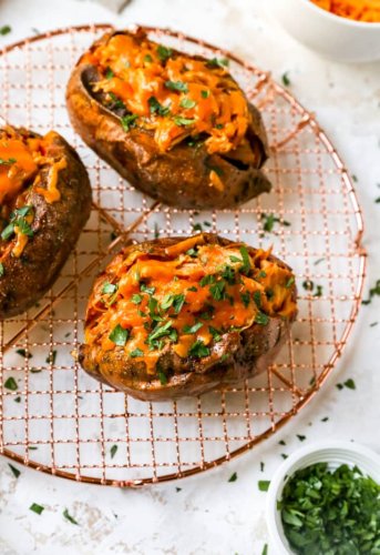 Crockpot BBQ Chicken Stuffed Sweet Potatoes