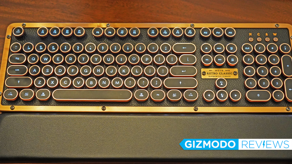 Azio's Retro Classic Keyboard Is a Steampunk Delight