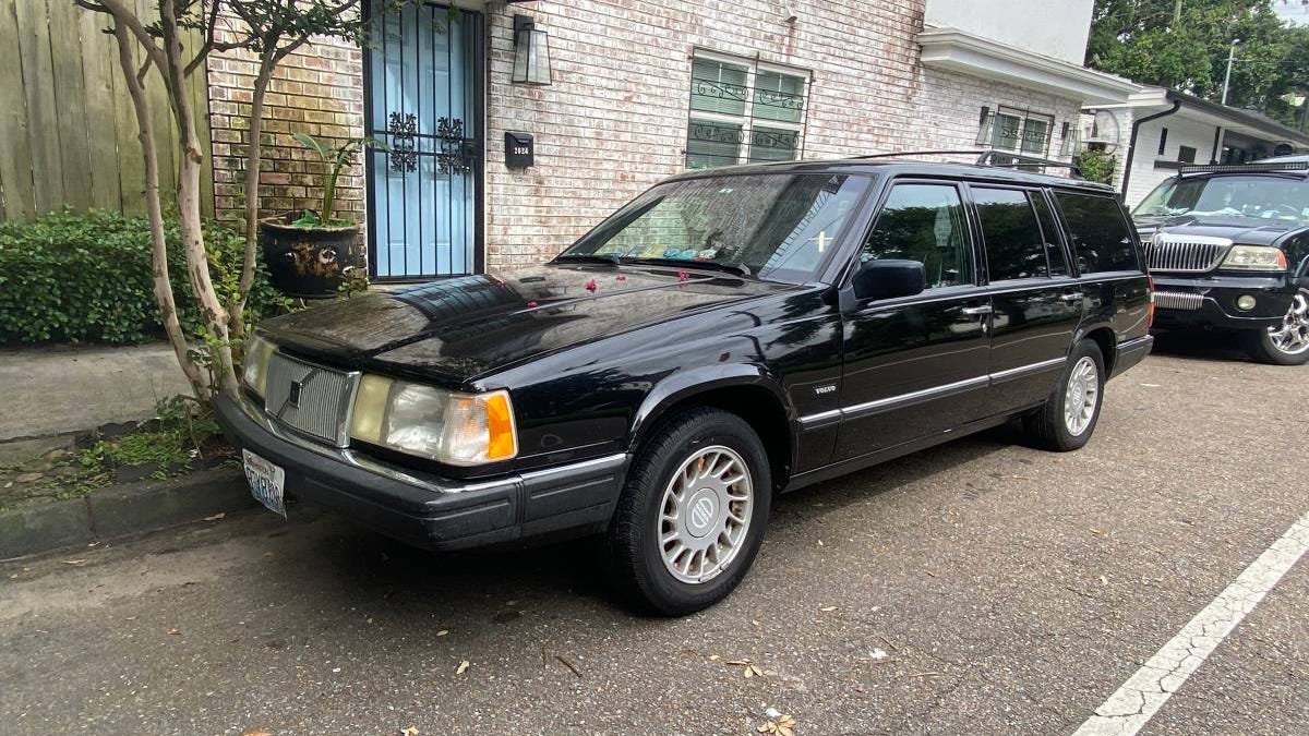 At $3,000, Could The Fix Be In On This 1992 Volvo 960 Estate?