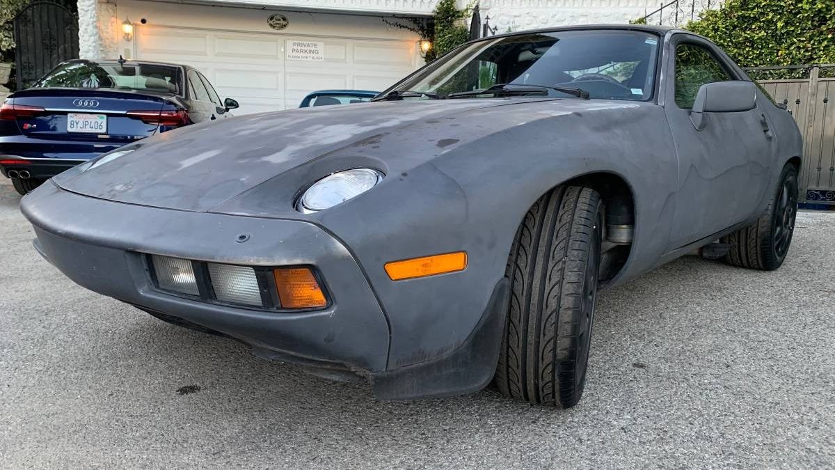 At $12,950, Is This SBC-Powered 1985 Porsche 928 An AWESOME Deal?