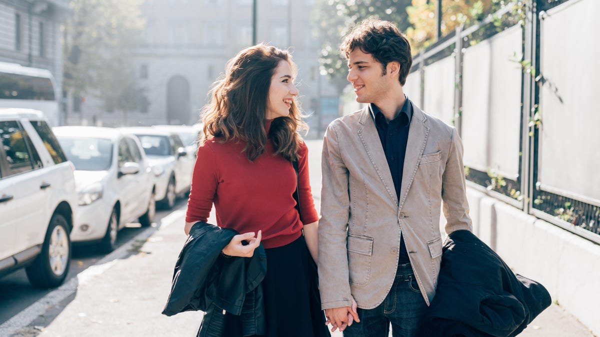Try "Slow Dating" If You're Sick of Puddle-Deep Partners