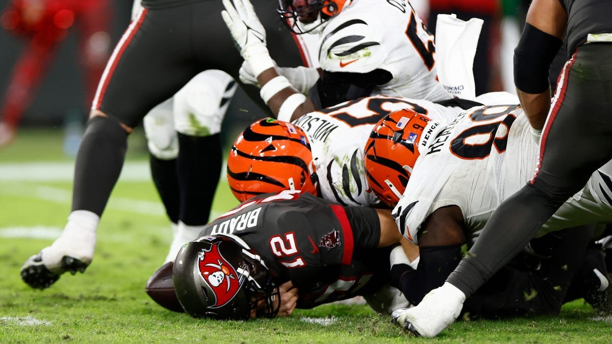 Week 15 NFL Takeaways: Gut punch losses made the playoff picture more clear