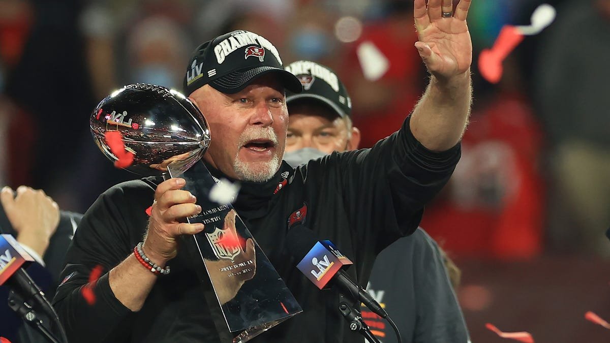 Bruce Arians: 'If you want to go back to normal, get vaccinated'