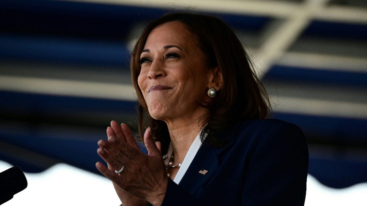 Kamala Harris Tweets 'Enjoy the Long Weekend' and White People Who Call Other People 'Snowflakes' Got Reeeaally Triggered