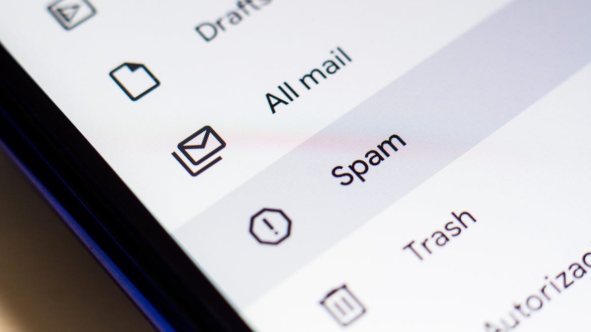 Why You Should Never 'Unsubscribe' From Illicit Spam Emails and Texts