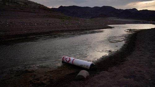 Decades-Old Body Emerges from Drought-Stricken Lake Mead