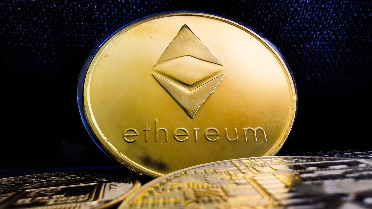 Crypto.com Admits Hundreds of Accounts Hacked, $15 Million in ETH Stolen
