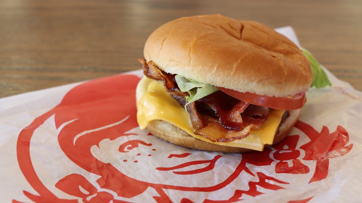How to Score Free Jr. Bacon Cheeseburgers at Wendy's in February