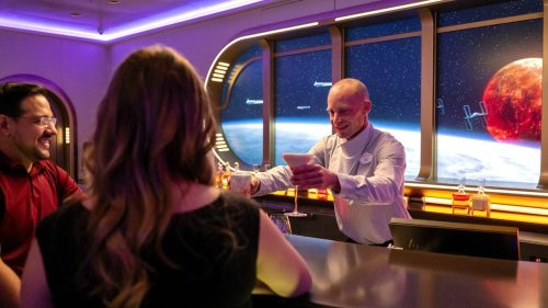 Disney's New Cruise Ship Serves a $5,000 Star Wars Cocktail
