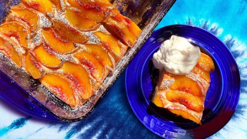Baltimore Peach Cake proves that summer isn’t over yet