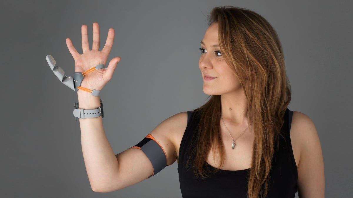 Like 'A Part of Their Body': People Adapt to an Extra Thumb in Fascinating Experiment