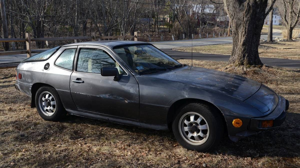 At $3,000, Could This 1979 Porsche 924 Be Your Next Project?