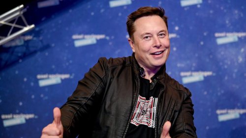 Have You Heard the One About Elon Musk Buying Manchester United?