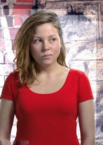 10 Jahre nach ihrem „GZSZ“-Ausstieg: So sieht „Mieze”-Darstellerin Franziska van der Heide heute aus