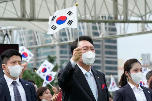 S Korea offers North economic benefits for denuclearization