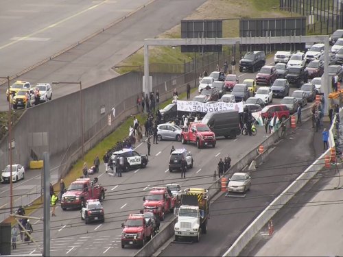 Protesters and vehicles cleared after traffic blocked at Seattle-Tacoma International Airport