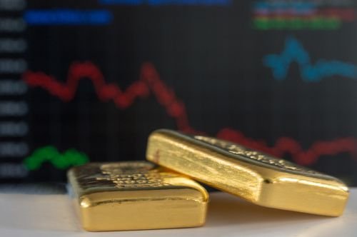 Will strong holiday shopping next week push gold prices below $4,000 next week