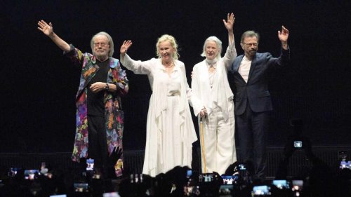 Konzertbericht ABBA-Show „Voyage“: Warum der Besuch des Spektakels lohnt