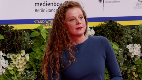 Anja Antonowicz: „Lindenstraße“-Star ergattert Rolle in „The Crown“