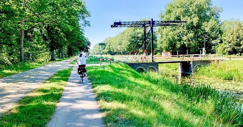 Radfahren am Nordhorn-Almelo-Kanal